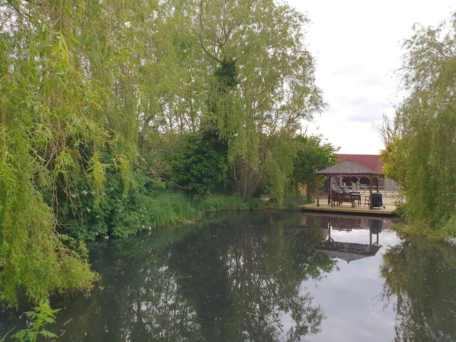 Pondside Barn Villa Long Wittenham Eksteriør billede